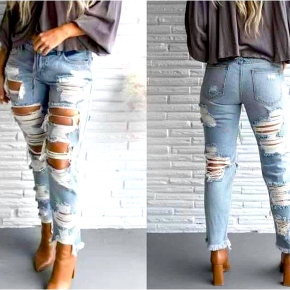 Women's Distressed Blue Jeans - Picture 1 of 1